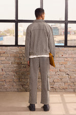 Load image into Gallery viewer, BOYLE CROCHET JACKET
