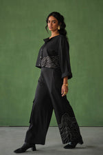 Load image into Gallery viewer, MASAI EMBROIDERED SET - BLACK
