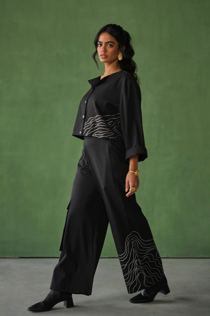 MASAI EMBROIDERED SET - BLACK